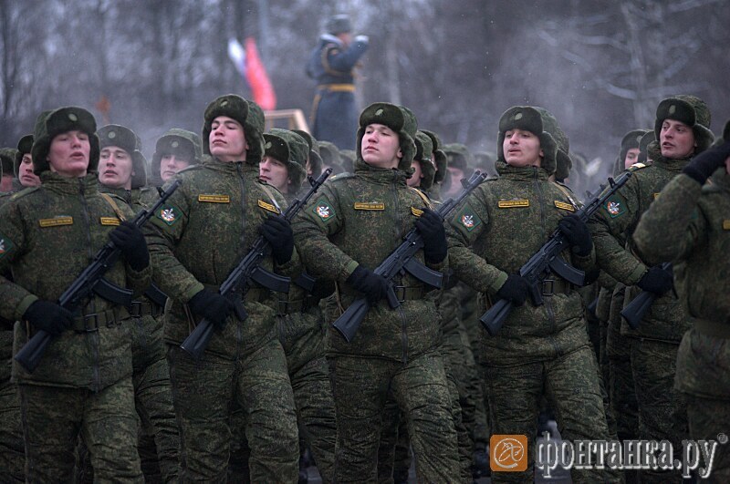 Фото парада 2014-го года